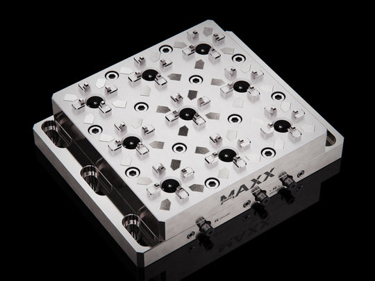 Maxx-ER 50 Stainless Multi 9 Pneumatic Chuck