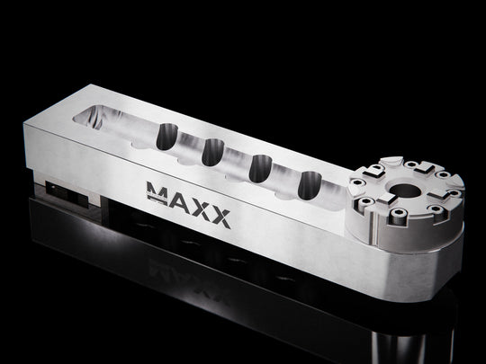 MaxxMacro (System 3R) 54 Manual Chuck Horizontal Extension 10" 1