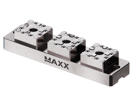 MaxxMacro 70 Multi 3 Manual Chuck Precision Rail