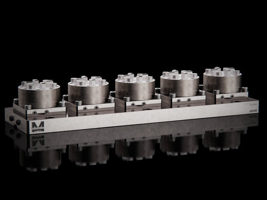 MaxxMacro (System 3R) 70 Multi 5 Pneumatic Chuck 6001030 Precision Rail 2