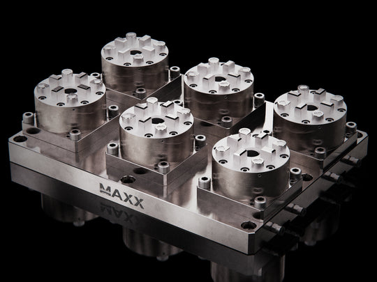 MaxxMacro (System 3R) 70 Multi 6 Pneumatic Chuck 6001030 System 1