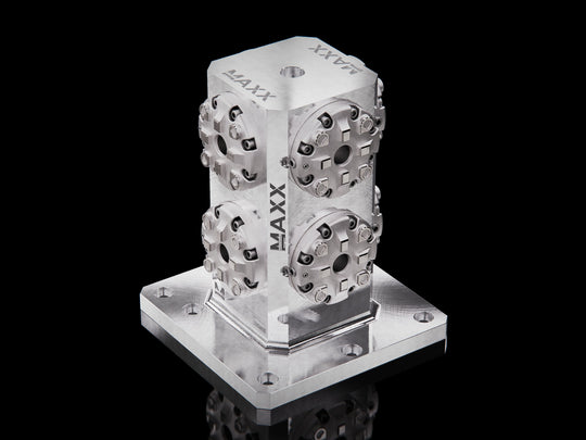 MaxxMacro (System 3R) 4 Sided Tombstone with 8 Manual Low Profile Chuck 1