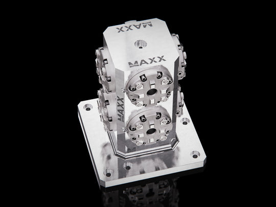 MaxxMacro (System 3R) 4 Sided Tombstone with 8 Manual Low Profile Chuck 3