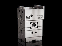 MaxxMacro (System 3R) 54 360° Rotatable Pendulum Vise Performance 2
