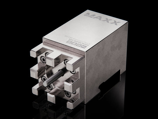 MaxxMacro (System 3R) 6222 Manual WEDM Chuck 1